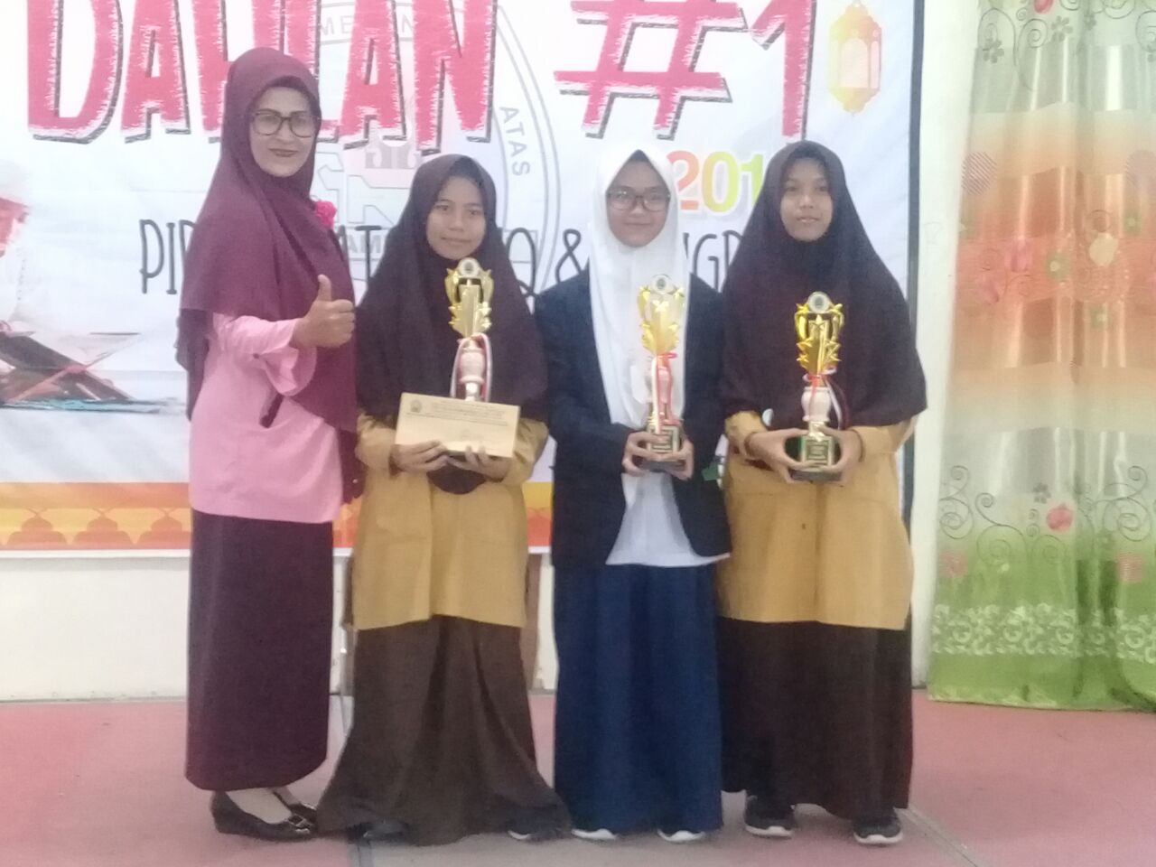 SMPIT Ibnu Abbas Raih Juara Umum di Ajang Lomba Dahlan