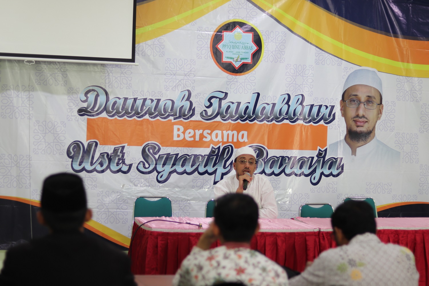 Dauroh Bersama Ustaz Syarif Baraja: Al-Qur’an Perlu Ditadaburi