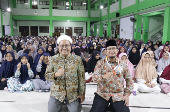 Kunjungan Ust. Dr. Fahmi Salim, Lc., MA.