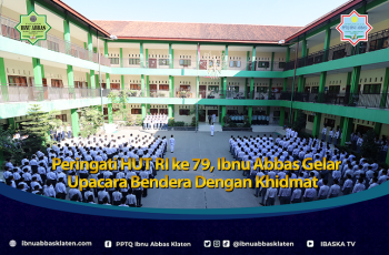 Peringati HUT RI ke 79, Ibnu Abbas Gelar Upacara Bendera dengan Khidmat